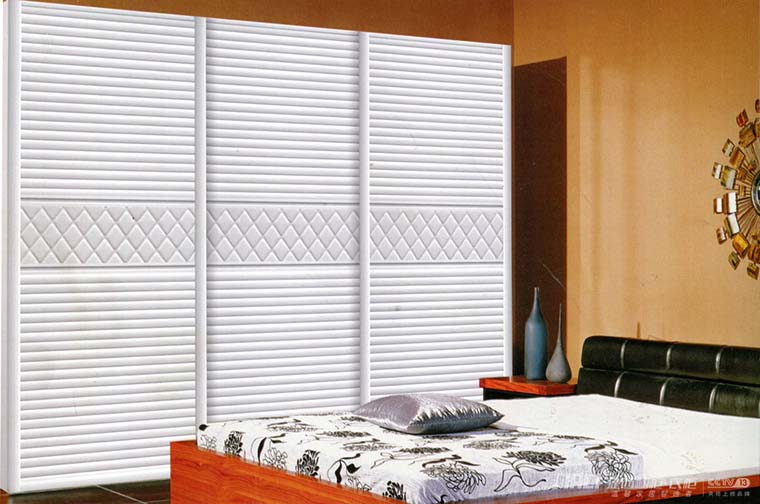 打算定製白色衣櫃，牆麵選什麽顏色好看呢（ne）？