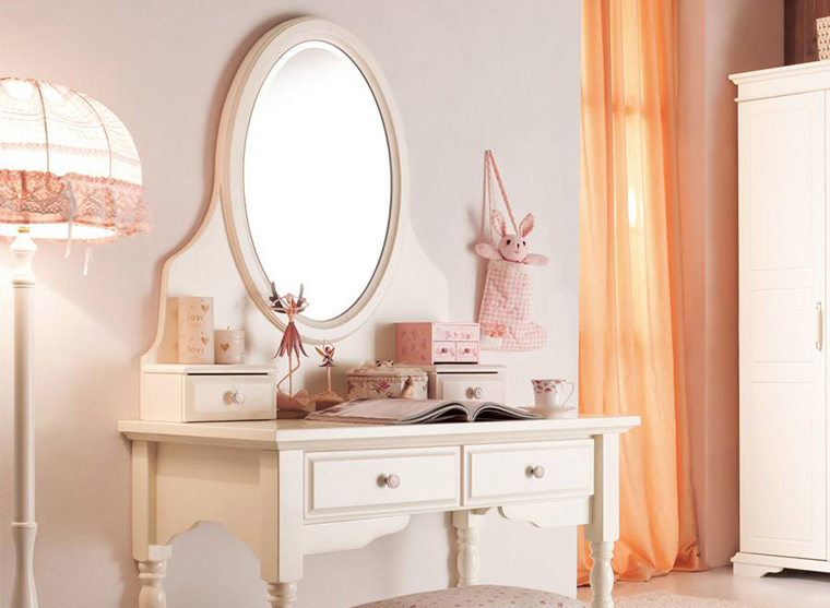 梳妝台應該擺在臥室裏什麽位（wèi）置？