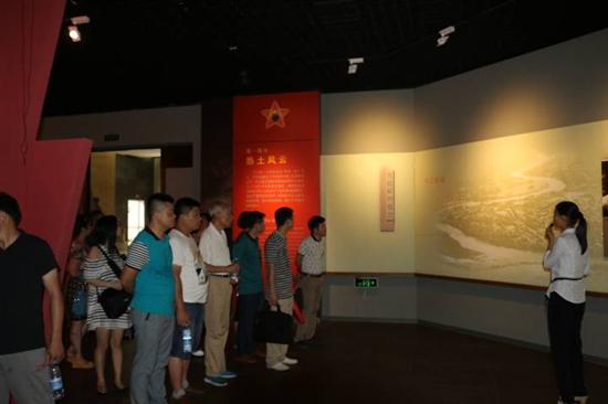 長沙一起草 www.17c.com實業共產黨員-平江革命老區“紅色”之旅