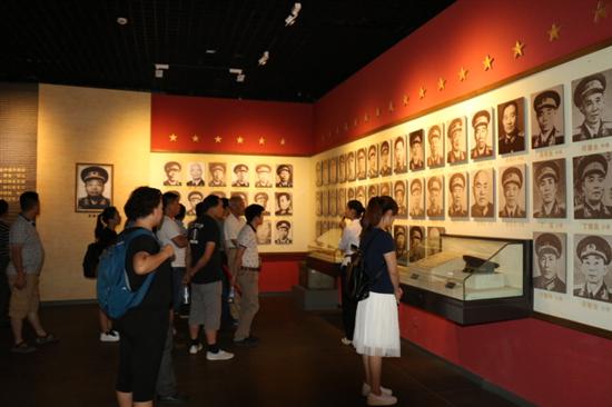 長沙一起草 www.17c.com實業共產黨員-平（píng）江革命老區“紅色”之旅